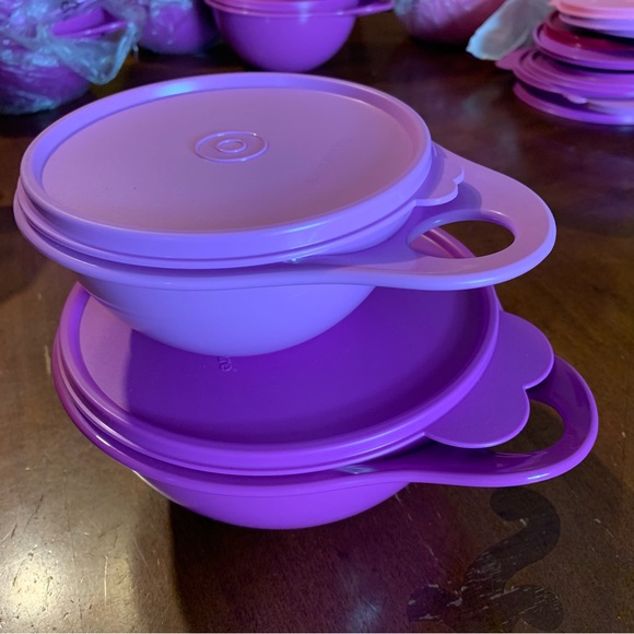 Tupperware That’s A Bowl Set - Picture 2 of 5